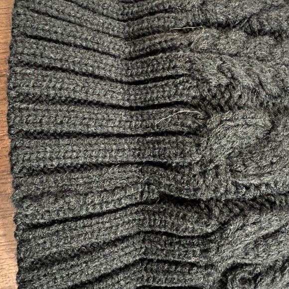 Timberland Fleece Lining PomPom Beanie - Picture 10 of 11